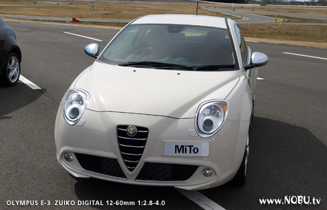 Alfa Romeo MiTo （アルファ ロメオ ミト 1.4 ターボ スポーツ）